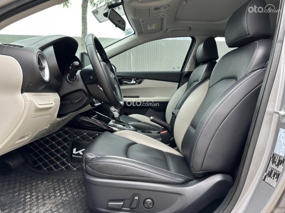 Kia K3 1.6 Luxury 2021 - Giá còn cực tốt