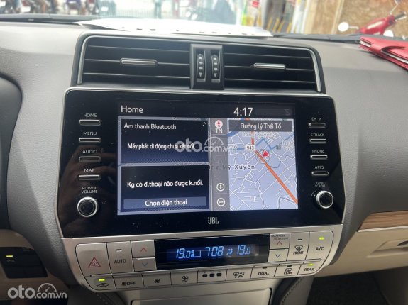 Toyota Land Cruiser Prado VX 2022 - Siêu mới chạy 1700 km, tên công ty xuất hóa đơn cao