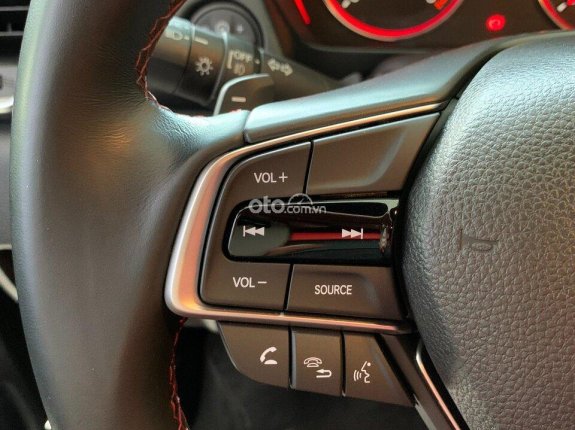 Honda City RS 2022 - Biển thành phố, xe cực thể thao, có trả góp