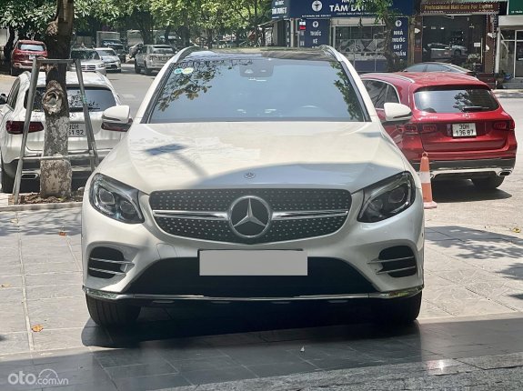 Mercedes-Benz GLC 300 4Matic 2017 - Xe đẹp, biển thành phố, full lịch sử hãng