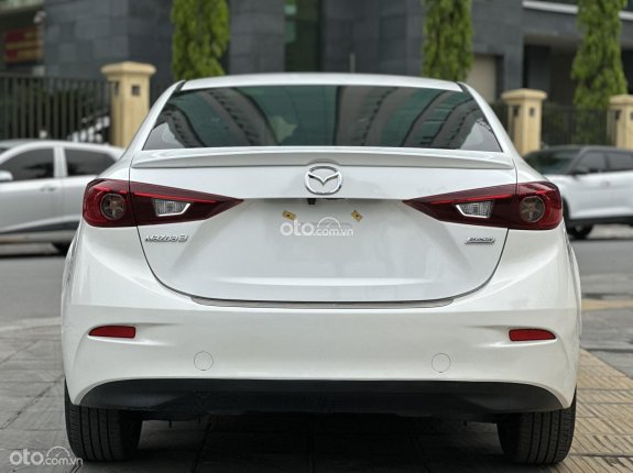 Mazda 3 1.5L Sedan 2018 - Giá còn cực tốt