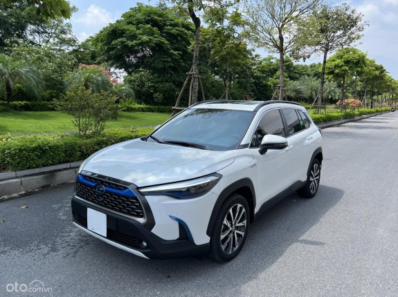 Toyota Corolla Cross 1.8 HV 2021 - 1 chủ,màu trắng Ngọc trai,odo 1,9v km.