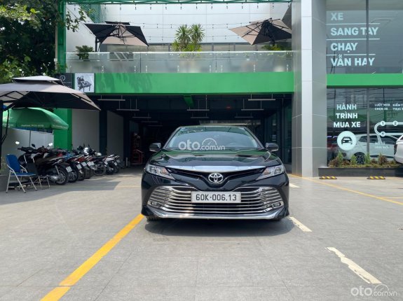 Toyota Camry 2.0G 2021 - Toyota Camry 2.0G hỗ trợ vay ngân hàng