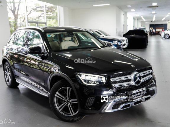 Mercedes-Benz GLC 200 V1 2022 - Tặng bảo hiểm vật chất 1 năm