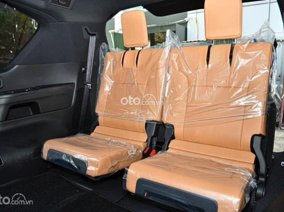 Lexus LX 600 Urban 2023 - Mới 100% xe giao ngay ko phải đợi đặt hàng, giá tốt