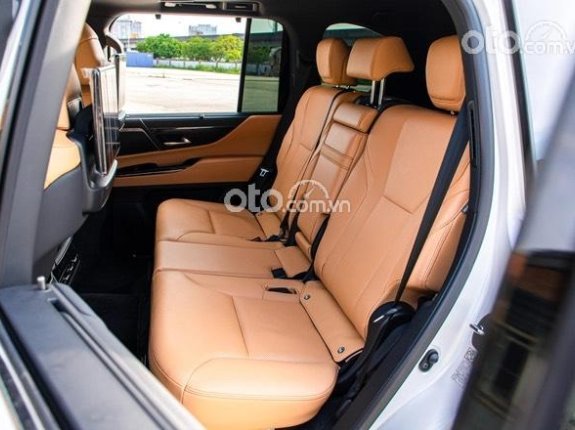 Lexus LX 600 Urban 2023 - Mới 100% xe giao ngay ko phải đợi đặt hàng, giá tốt