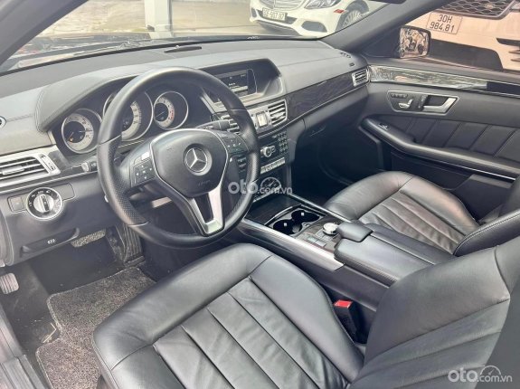 Mercedes-Benz E250 2013 - Biển số HN dễ nhìn