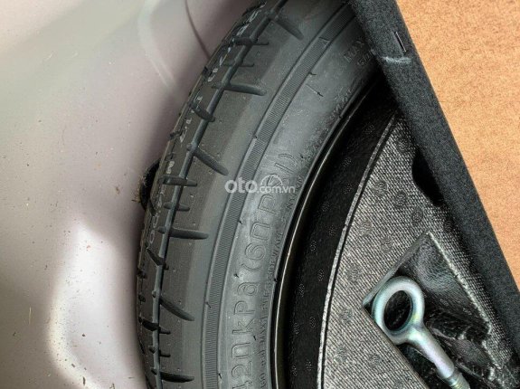 Honda Civic 2020 - xe rất mới, odo lướt 19.000km cực sang, có hỗ trợ ngân hàng