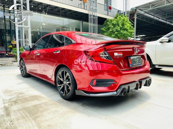 Honda Civic 2020 - xe rất mới, odo lướt 19.000km cực sang, có hỗ trợ ngân hàng