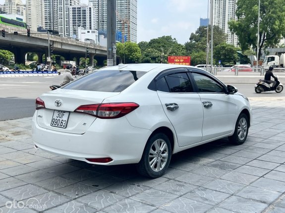 Toyota Vios 1.5 E CVT 2019 - 1 chủ, màu trắng, biển HN