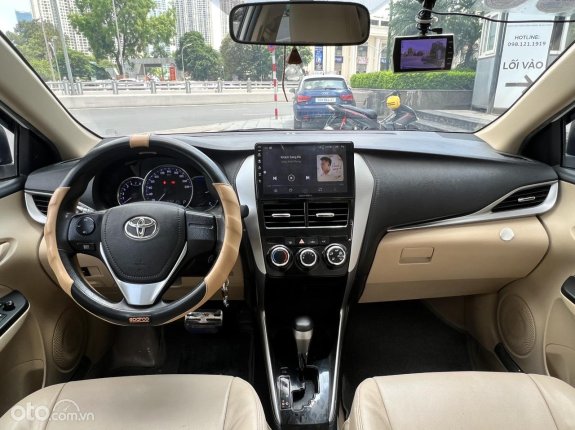 Toyota Vios 1.5 E CVT 2019 - 1 chủ, màu trắng, biển HN