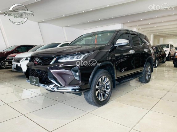 Toyota Fortuner 2021 - xe máy dầu, màu nâu đẹp cực mới, xe bao test hãng, có trả góp.