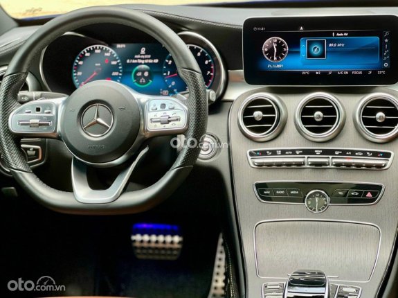 Mercedes-Benz C300 AMG 2020 - Mer C300 model 2021 Đen nâu biển HN