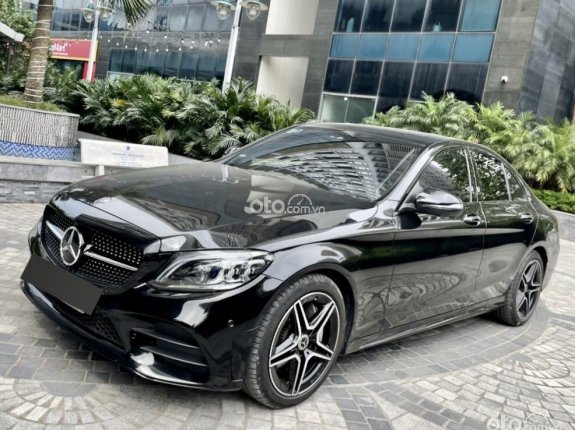 Mercedes-Benz C300 AMG 2019 - Mer C300 sx 2019 biển HN