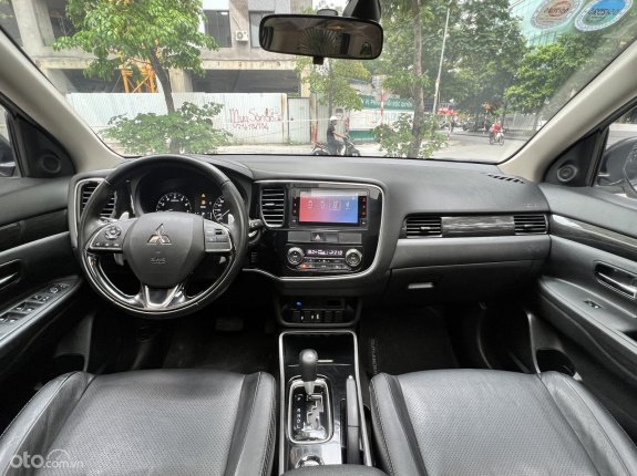 Mitsubishi Outlander 2.0 CVT 2019 - Xe tên tư Nhân Biển Tp