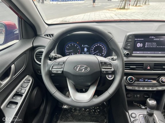 Hyundai Kona 2.0 AT Đặc biệt 2020 - Xe tên tư Nhân Biển Tp