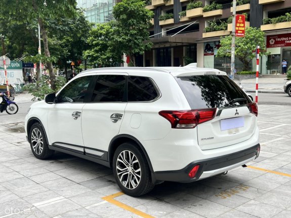 Mitsubishi Outlander 2.0 CVT 2019 - Xe tên tư Nhân Biển Tp