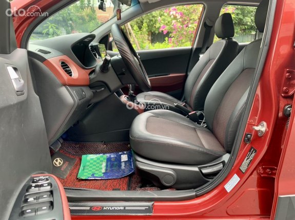 Hyundai Grand i10 Hatchback 1.2 AT 2021 - màu đỏ bản full kịch