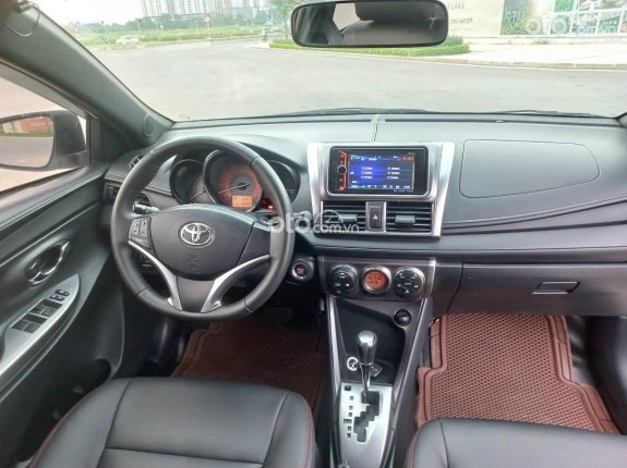 Toyota Yaris 2015 - màu Trắng.