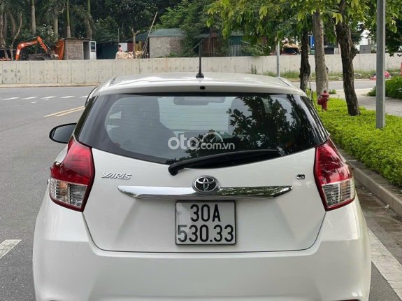 Toyota Yaris 2015 - màu Trắng.