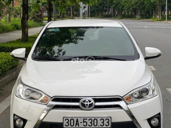 Toyota Yaris 2015 - màu Trắng.