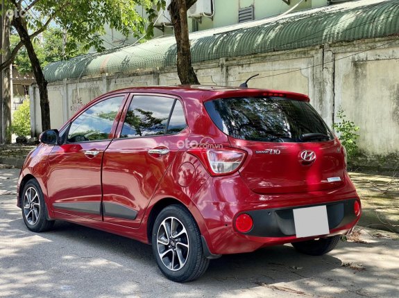Hyundai Grand i10 2017 - màu đỏ