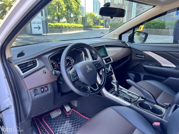 Mitsubishi Xpander Cross 1.5 AT 2020 - Một chủ từ mới Biển Tp
