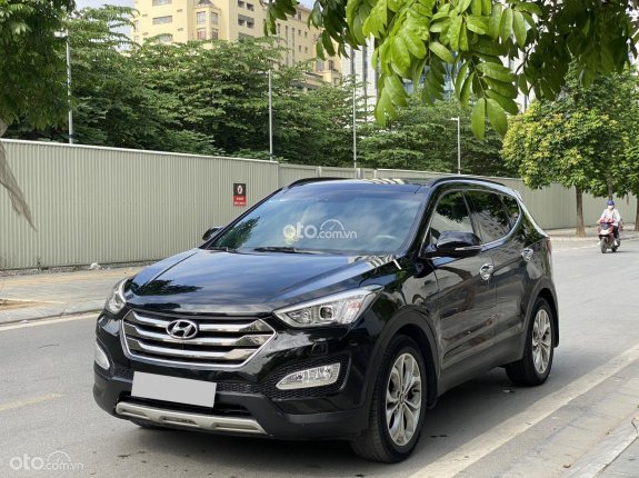 Hyundai Santa Fe 2015 - màu đen biển Hà Nội