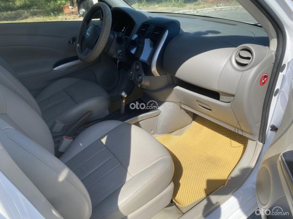 Nissan Sunny XV 1.5 AT 2016 - Bán Sunny xv2016