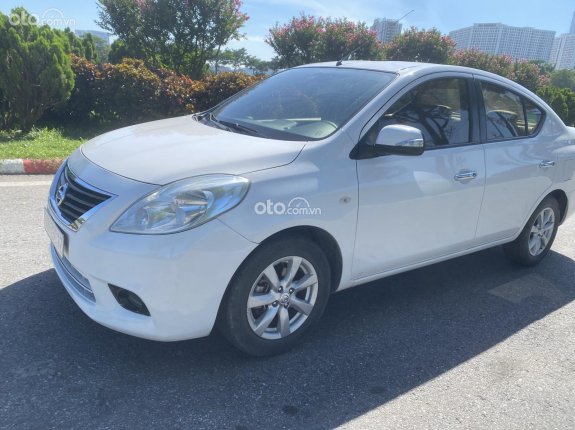 Nissan Sunny XV 1.5 AT 2016 - Bán Sunny xv2016