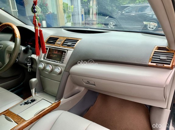 Toyota Camry 2010 - Toyota Camry LE 2.5 nhập Mỹ. VIN 2011 giá tốt nhất thị trường