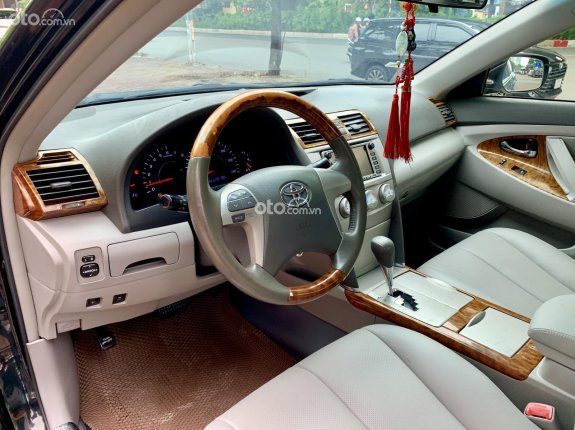 Toyota Camry 2010 - Toyota Camry LE 2.5 nhập Mỹ. VIN 2011 giá tốt nhất thị trường