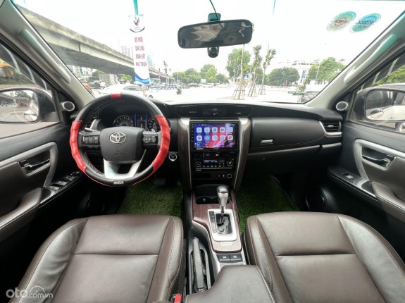 Toyota Fortuner 2.7 V 4X2 AT 2017 - Đăng ký tên tư nhân biển TP