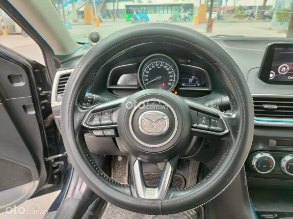 Mazda 3 Sedan 1.5L Premium 2017 - Xe đẹp, hỗ trợ bank 70%