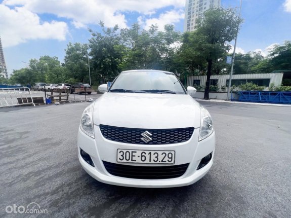 Suzuki Swift 1.4 AT 2013 - Hỗ trợ sang tên rút HS toàn quốc
