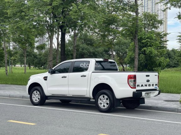 Ford Ranger XLS 2.2L 4x2 MT 2021 - 1 chủ từ đầu