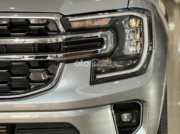 Ford Everest Sport 2.0 AT 4x2 2024 - Ưu đãi 100% trước bạ
