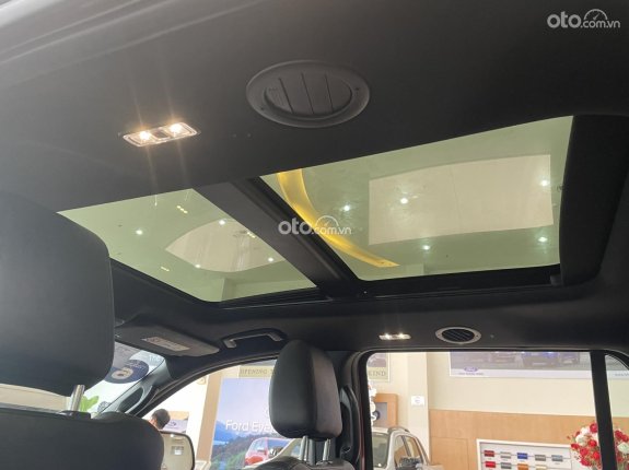 Ford Everest Sport 2.0 AT 4x2 2024 - Ưu đãi 100% trước bạ