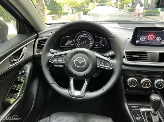 Mazda 3 2019 - Cam kết xe k đâm,va thủy kích, máy móc hộp số, keo chỉ nguyên zin