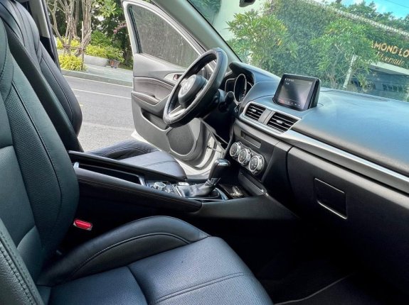 Mazda 3 2018 - Cam kết xe k đâm,va thủy kích, máy móc hộp số, keo chỉ nguyên zin