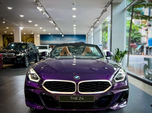 BMW Z4 sDrive30i 2023 - Roadster cá tính với màu Thundernight Metallic