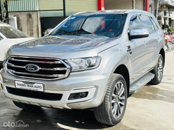 Ford Everest Titanium 2.0 AT 4x2 2019 - Giá bán 790 triệu