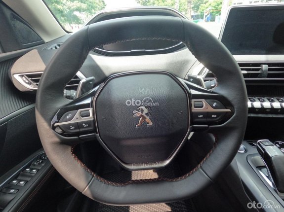Peugeot 5008 2021 - Odo 28.000 km, số tự động