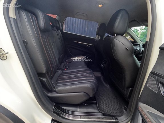 Peugeot 5008 2021 - Odo 28.000 km, số tự động