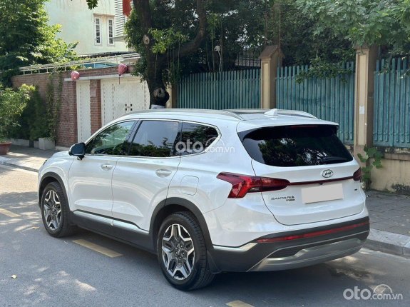 Hyundai Santa Fe 2021 - màu trắng biển Hà Nội