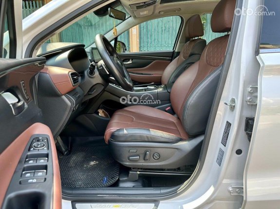 Hyundai Santa Fe 2021 - màu trắng biển Hà Nội