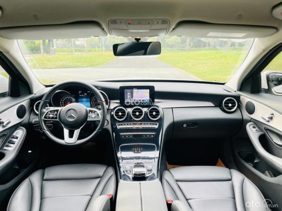 Mercedes-Benz C180 AMG 2021 - MERCEDES_BENZ_C180_AMG_Model_2022