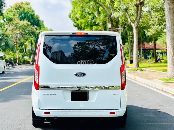 Ford Tourneo Titanium 2021 - FORD_TOURNEO_LIMOUSINE_Model_2022