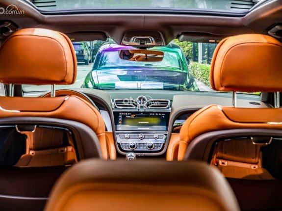 Bentley Bentayga First Edition 2021 - Model 2022 siêu lướt 4000km