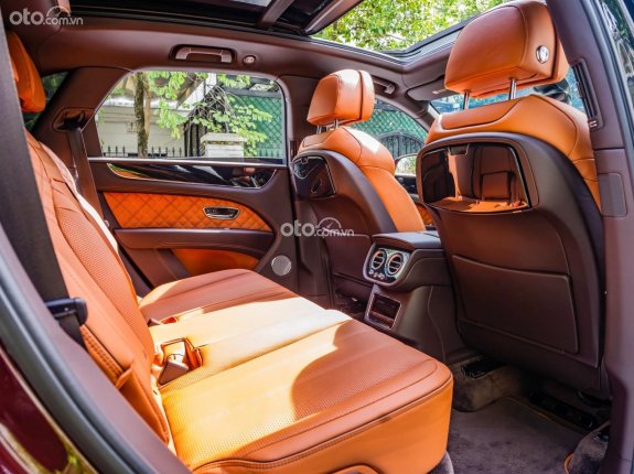 Bentley Bentayga First Edition 2021 - Model 2022 siêu lướt 4000km